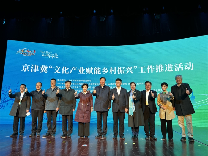 体育赋能乡村振兴太原小店乡村田园健康跑吸引2400余人参与(图1)